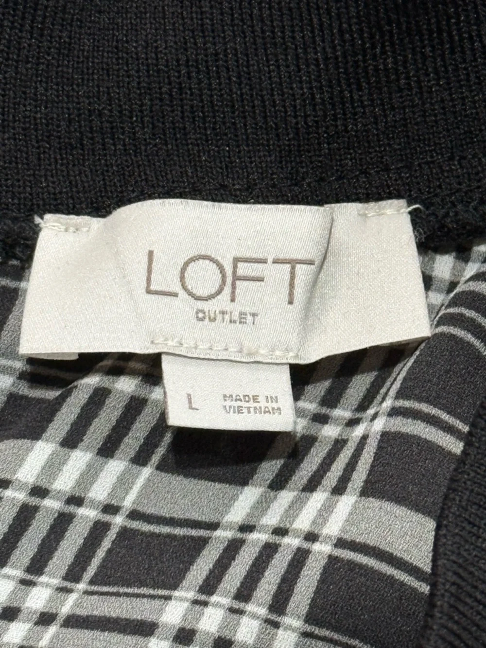 LOFT Plaid Sleeveless Blouse Mock Neck Zip Back Career Chic Preppy Chiffon Large - Picture 9 of 12